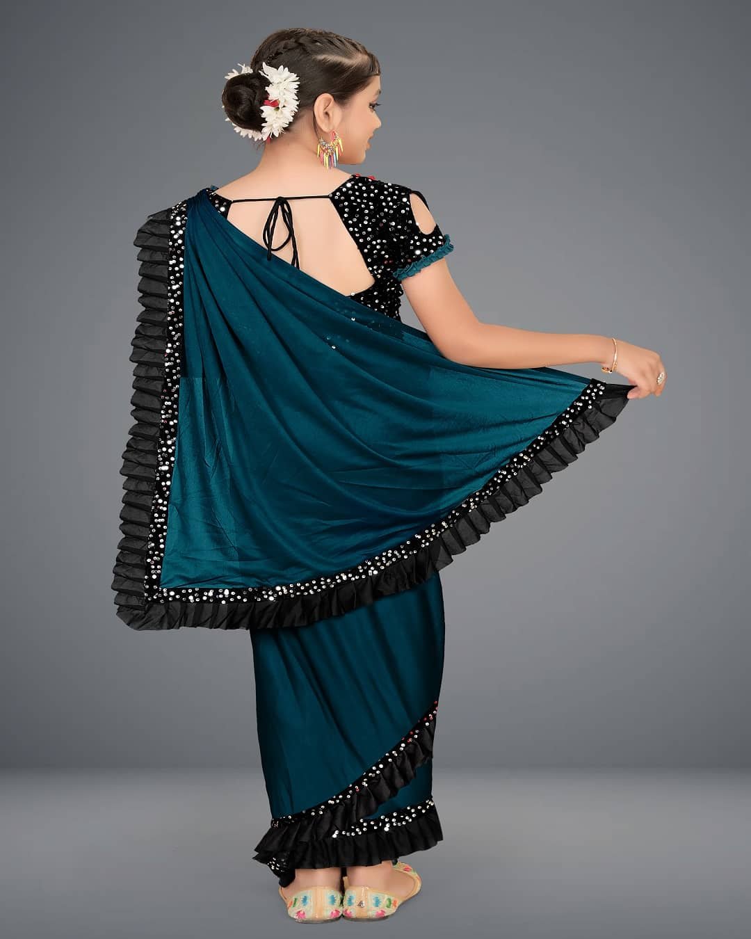 Lycra Saree For Girls ( Navy , Pack of 1 ) - Image 3