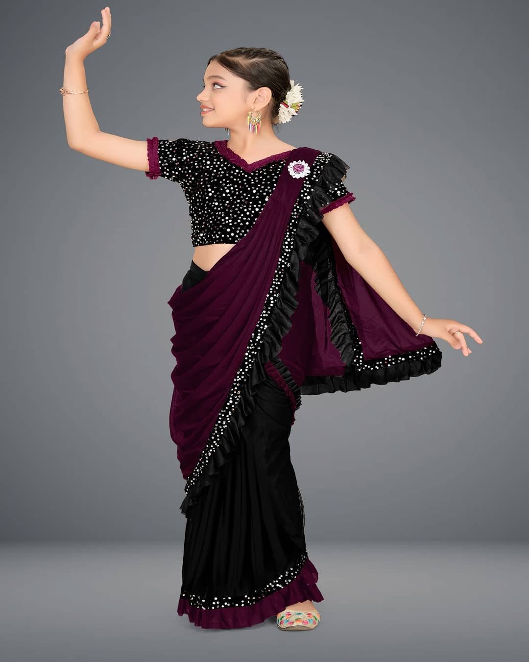 Lycra Classic Saree For Girls ( Wine , Pack of 1 )