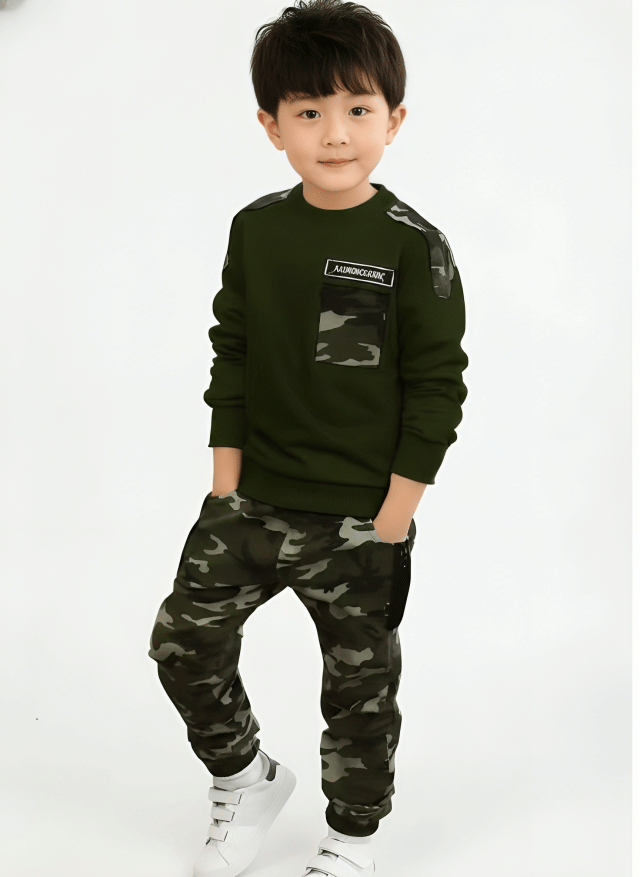 Klotz Pack of 1 Boys Lycra T-Shirt & Trackpants Set ( Green )