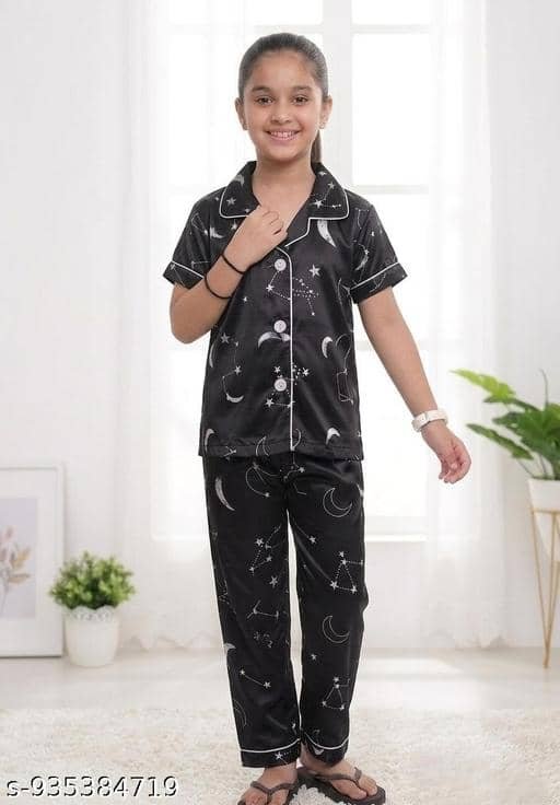 Pack of 1 Girls Cotton Blend Nightsuit Set ( Black )