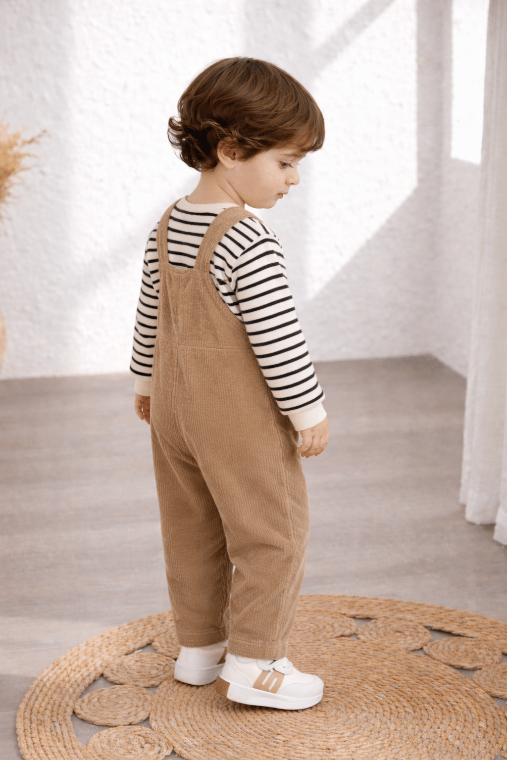 Ninas Boys Cotton Blend T-Shirt & Dungarees Set ( Beige , Pack of 1 ) - Image 4