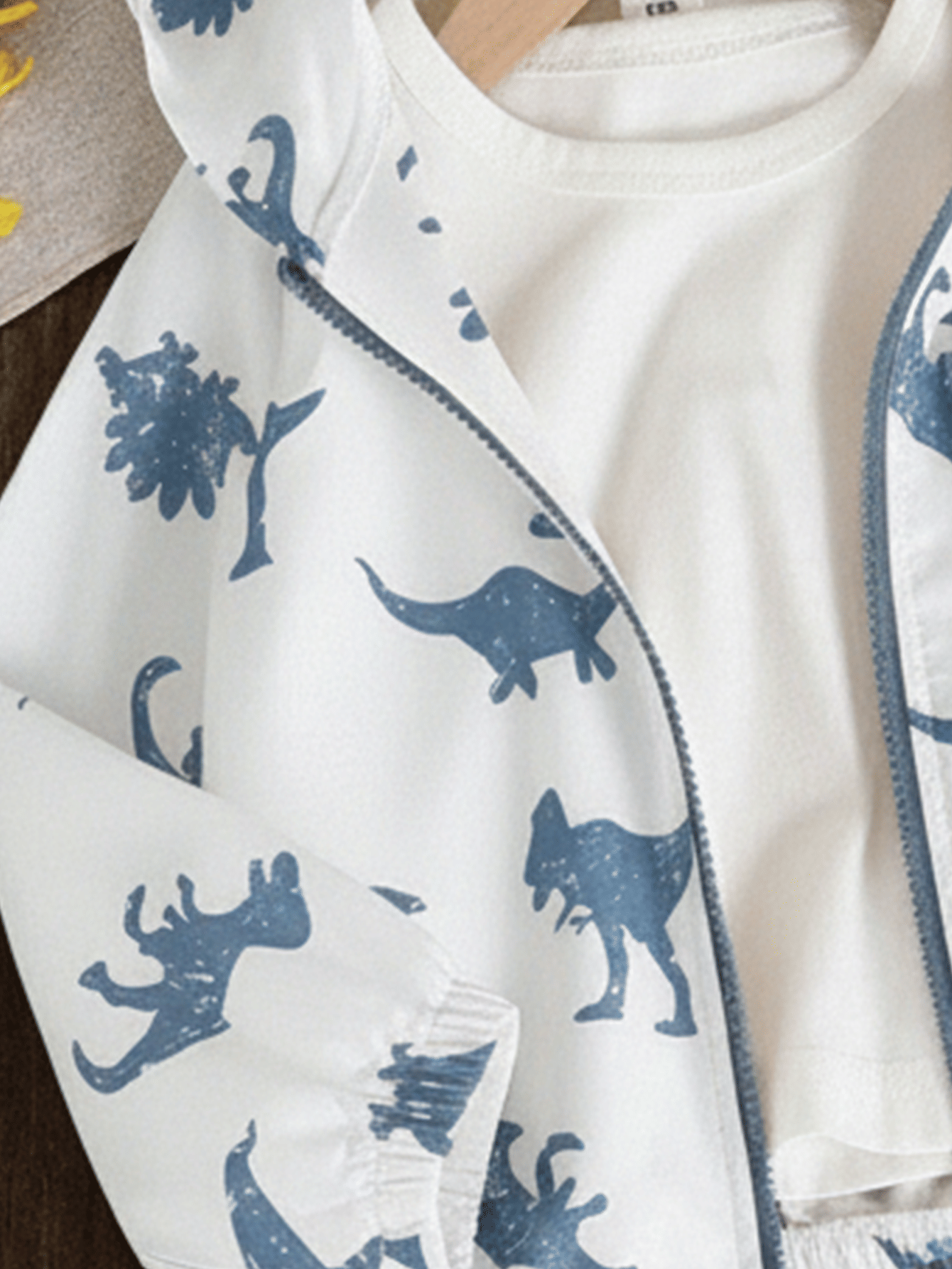 Pack of 1 Unisex Cotton Blend Shirt & Shorts Set ( Light Blue ) - Image 3