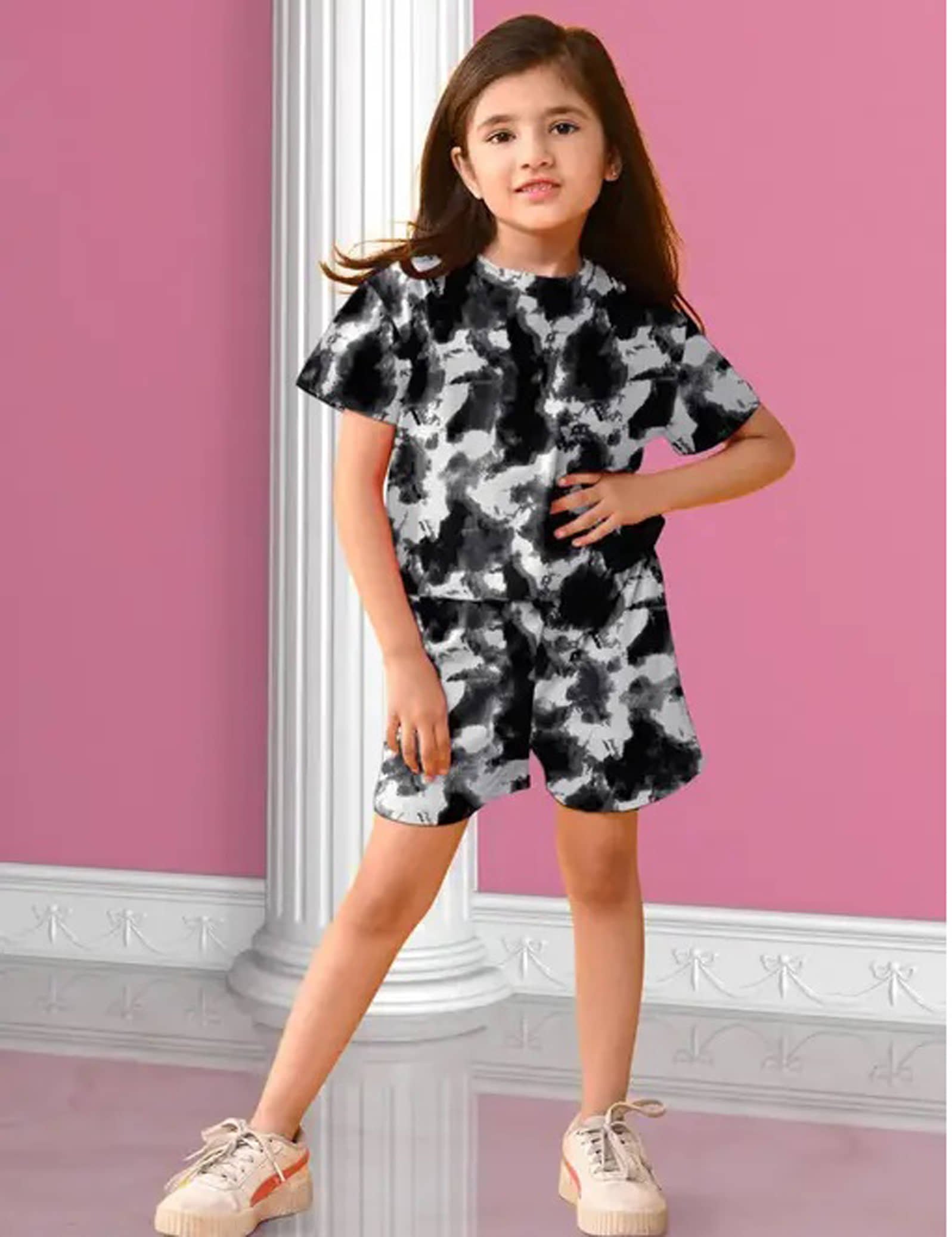 Pack of 1 Girls Cotton Blend Nightsuit Set ( Black ) - Image 4