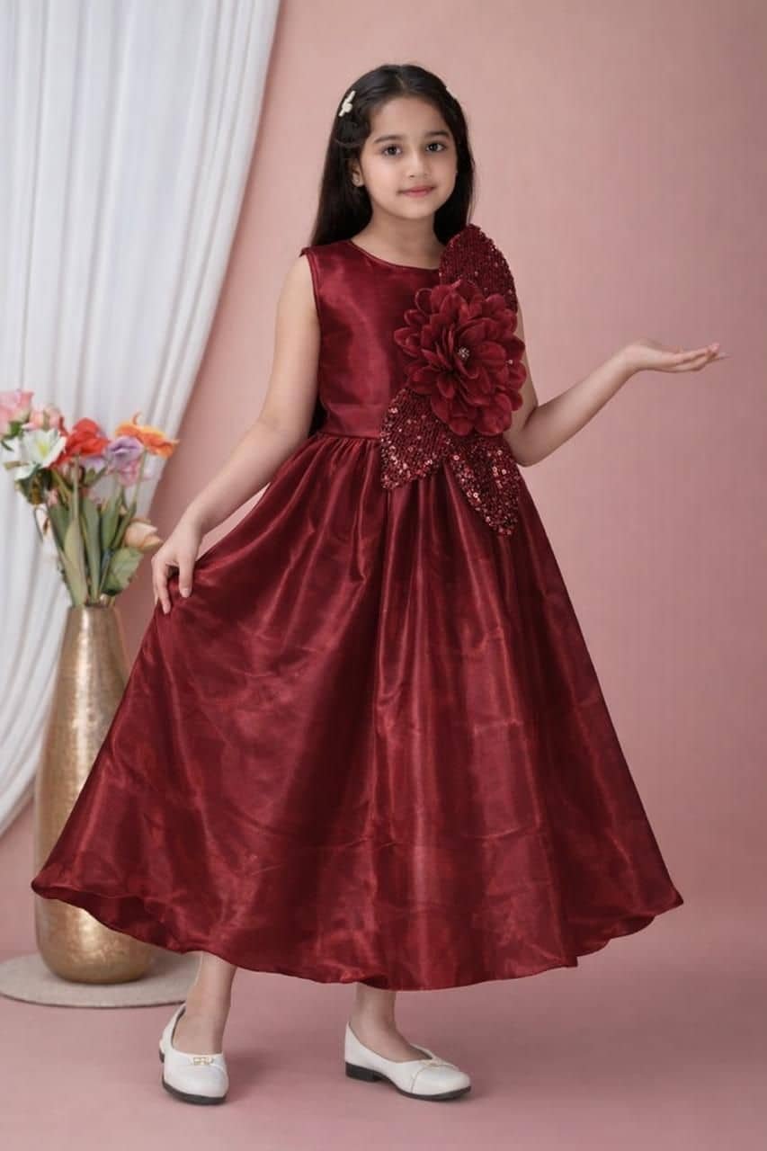 Cotton Blend Frock For Girls ( Pack of 1 , Maroon ) - Image 3
