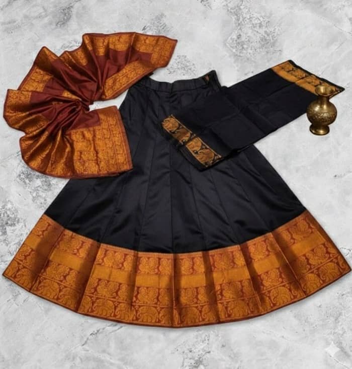 Tapovan Fashion Jacquard Lehenga Choli Set For Girls ( Pack of 1 , Black ) - Image 2