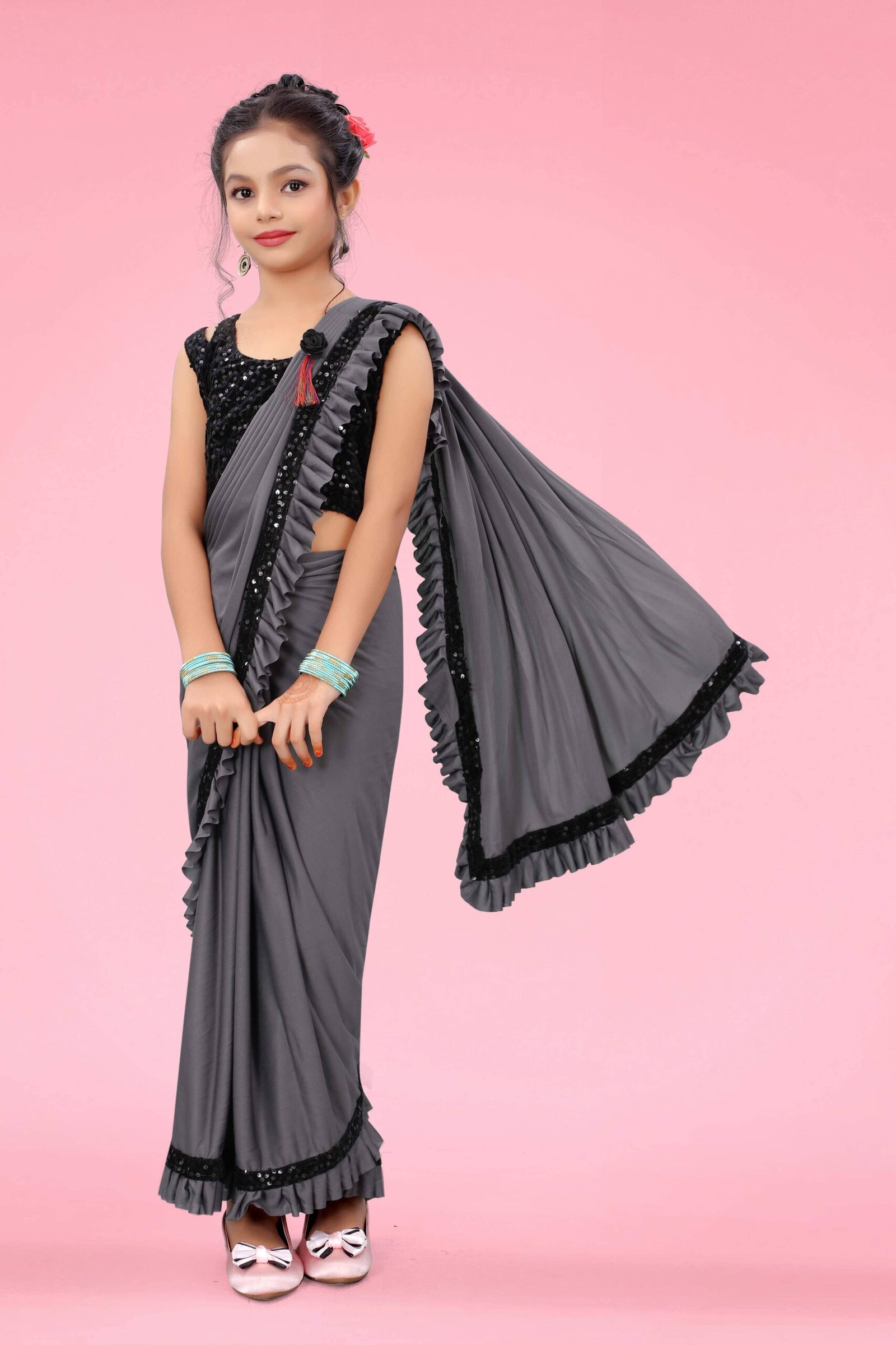 Lycra Ready To Wear Saree For Girls ( Grey , Pack of 1 )