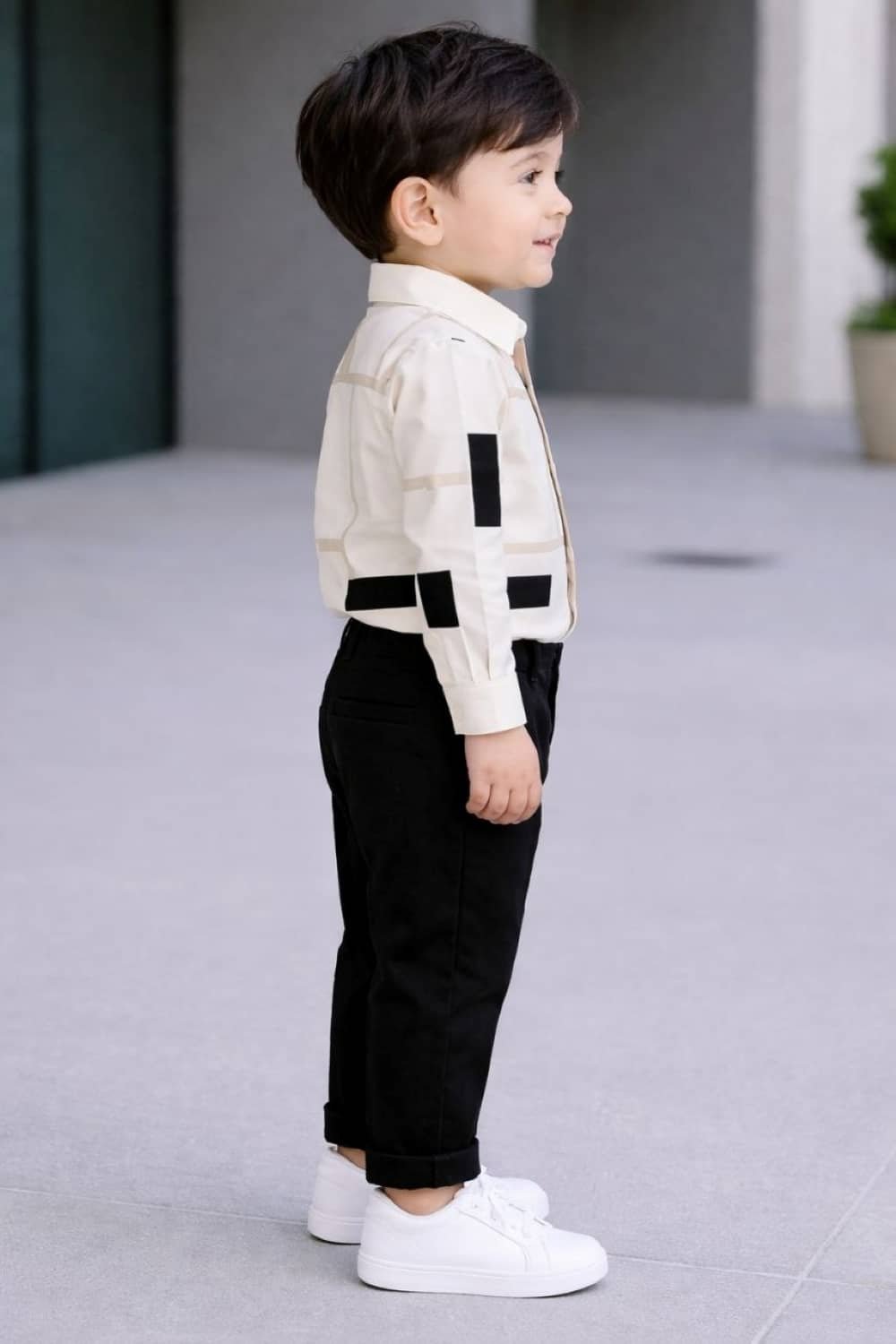 fastdeal Baby Boys Cotton Blend Shirt & Pants Set ( Cream , Pack of 1 ) - Image 3